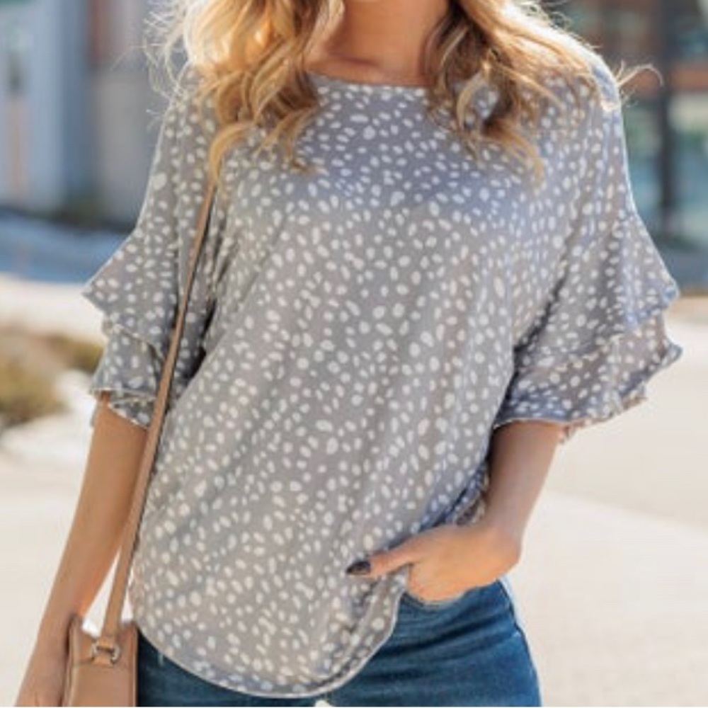 Ruffle sleeve top